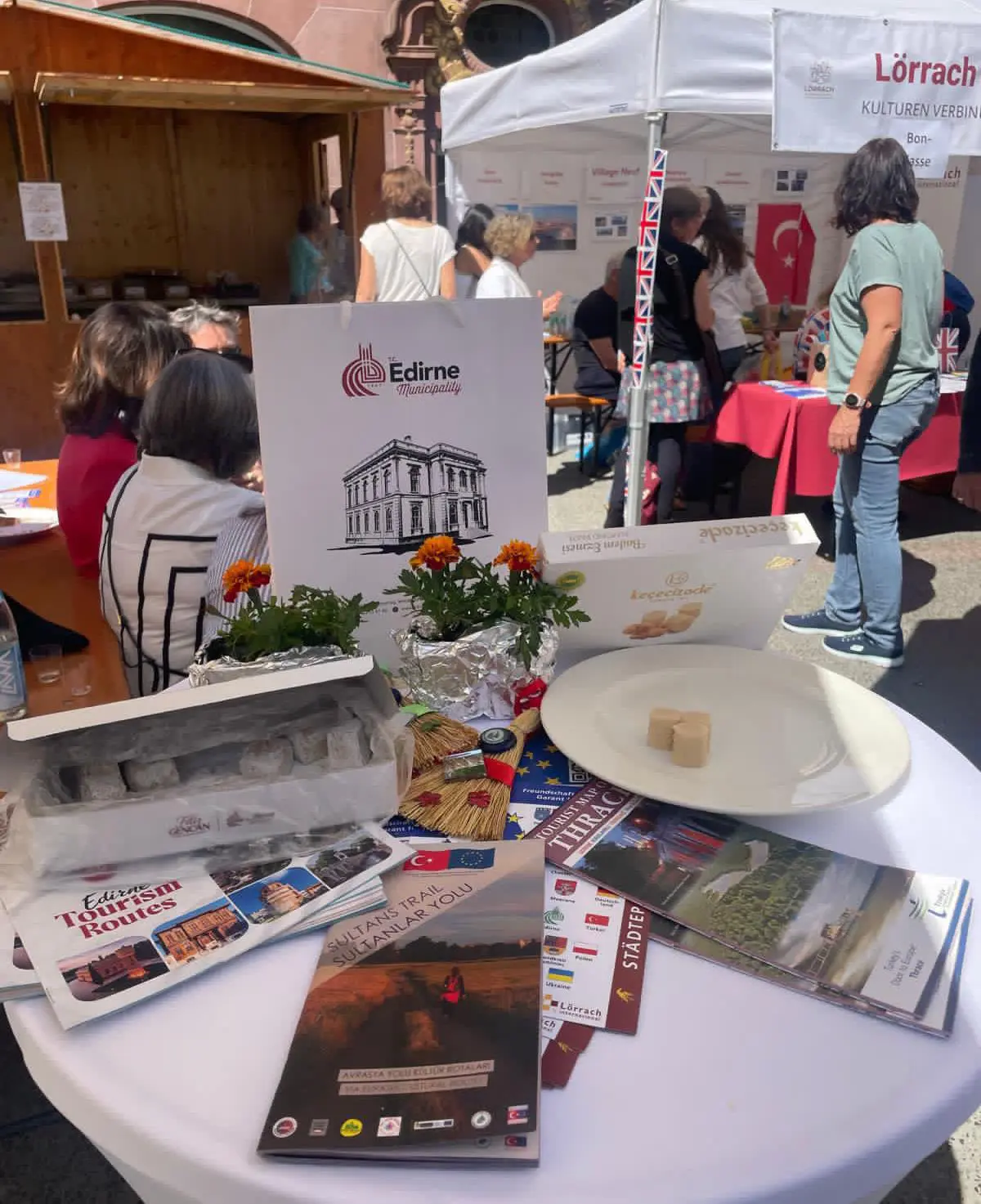 EDİRNE BELEDİYESİ KARDEŞ ŞEHİR LÖRRACH’TA EDİRNE’Yİ TANITTI galeri görseli